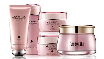 圣蜜萊雅護(hù)膚品一直在跟隨市場進(jìn)步,其銷售團(tuán)隊也是在不停的積累經(jīng)驗(yàn)