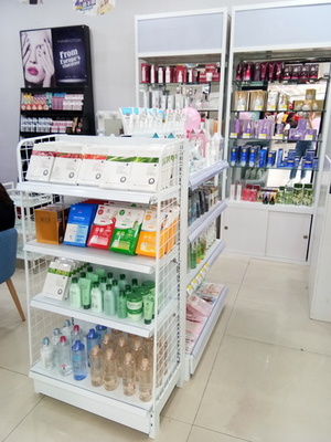 小資生活化妝品加盟多品牌經(jīng)營(yíng)助力加盟化妝品公司創(chuàng)業(yè)(圖)