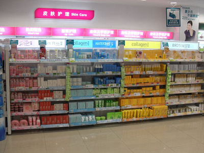 化妝品店場(chǎng)景營(yíng)銷,連屈臣氏都要跟著走場(chǎng)景化陳列-時(shí)尚頻道-手機(jī)